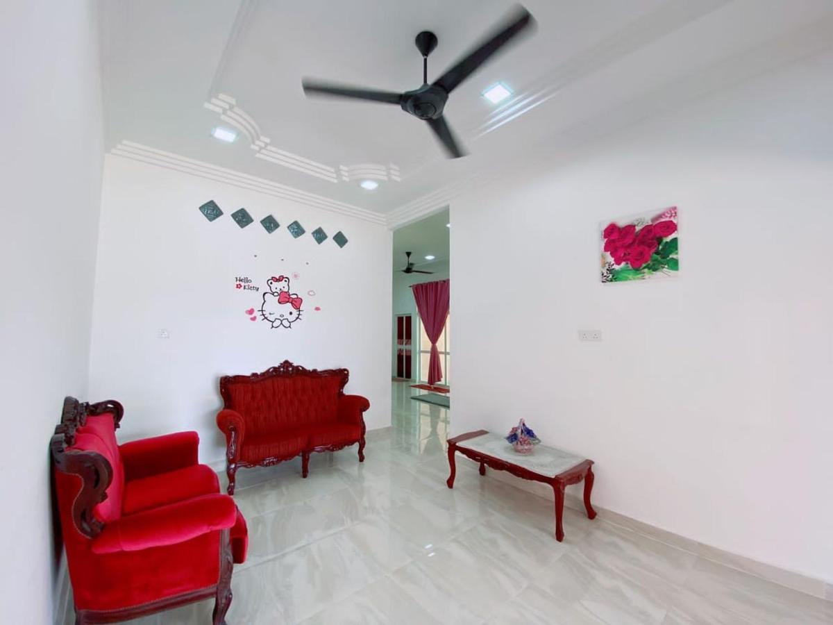 Hellokitty House - Unit 1 Villa Kuala Terengganu Luaran gambar